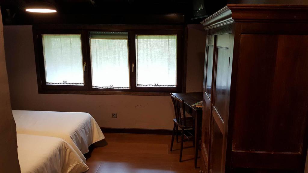 Hostal Itzalargikoborda エリソンド エクステリア 写真